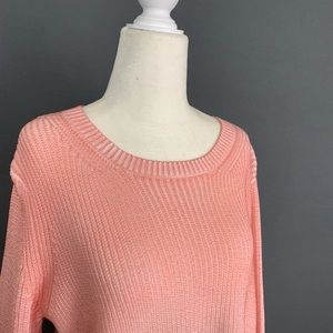 NWT 525 America Sweater